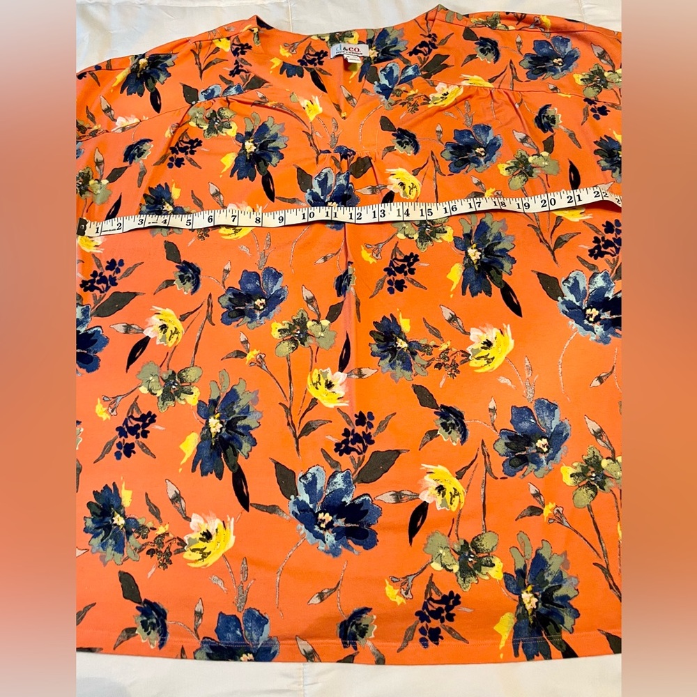 Denim‎ & Co. Plus Size Floral Orange Blouse - Picture 2 of 5